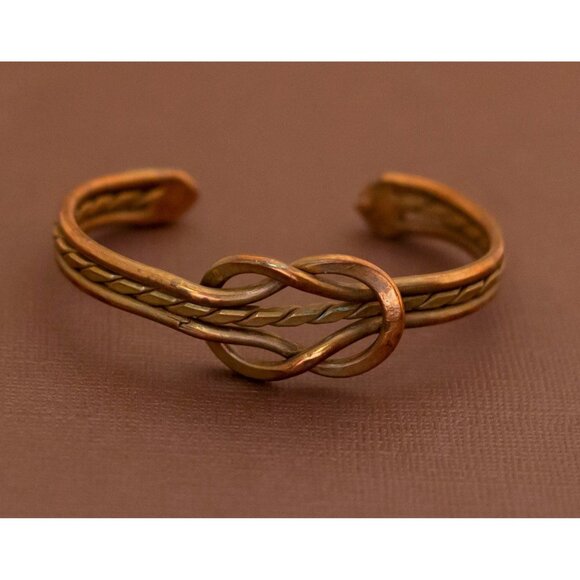 Vintage Art Nouveau Elven Copper Tone Cuff Bracelet 7 inch - U5 - Picture 2 of 3
